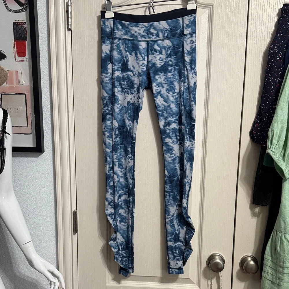 Lululemon Speed Tight III Leggings Sea Side Silver Fox Alberta Lake Gym Pilates